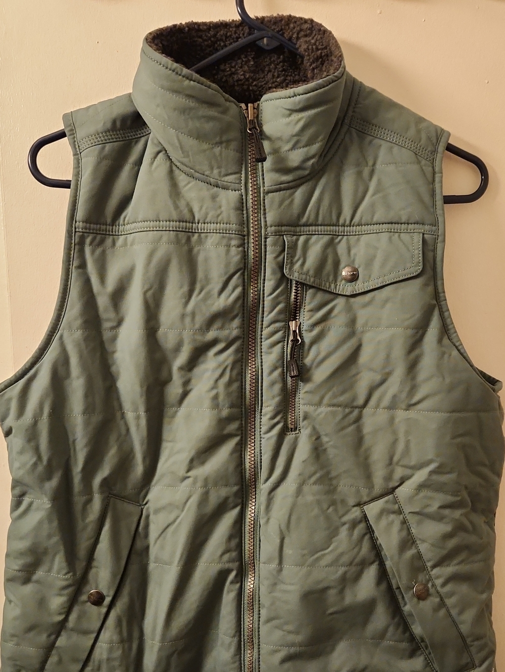Carhartt Women's Sage Green Quilted Sherpa-Lined Vest- M 8/10 - Picture 3 of 9